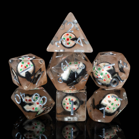 Pizza Lover DND Dice Set – 7 Piece Clear Resin Polyhedral RPG Dice with Embedded Mini Pizza Designs & Pizza Velvet Dice Bag | Funny Food Themed TTRPG Dice for Pathfinder & Fantasy Gamers