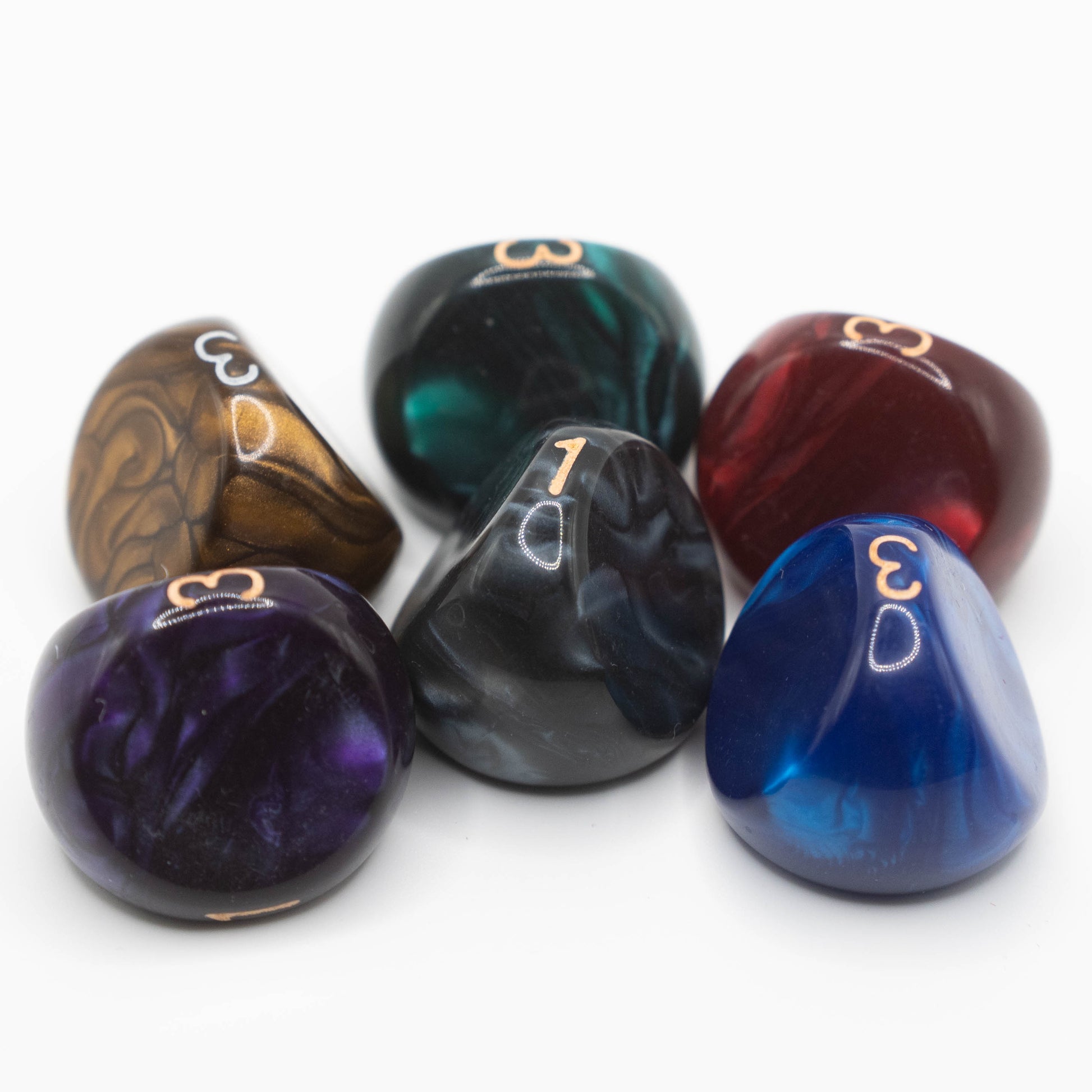 d3 three sided dungeons and dragons (aka dnd or d&d) game dice set of 6, also useful for other games like Warhammer 40,000k
