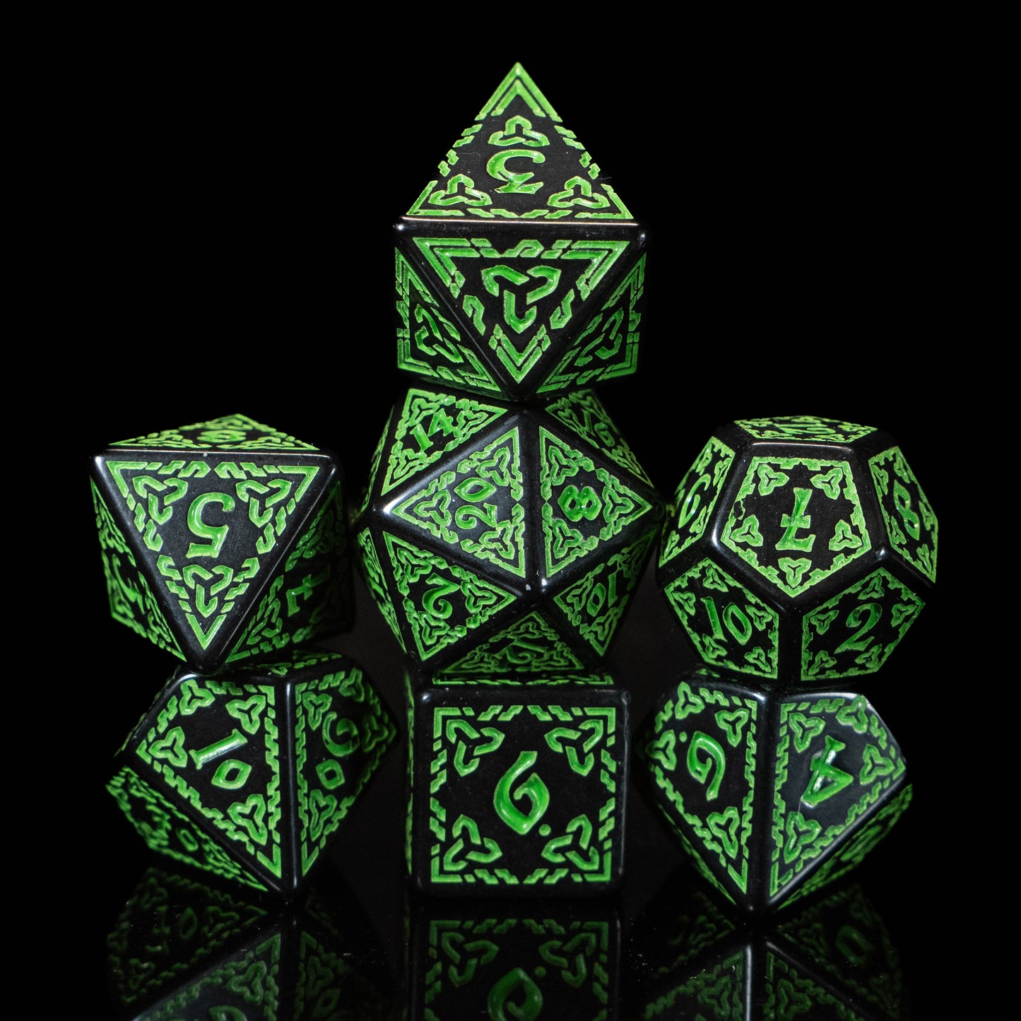 Druid DND Dice Set – 7 Piece Green Acrylic Polyhedral RPG Dice with Celtic Knot Designs & Druid Velvet Dice Bag | Fantasy TTRPG Dice for Pathfinder, Shamans, Healers & Nature Characters
