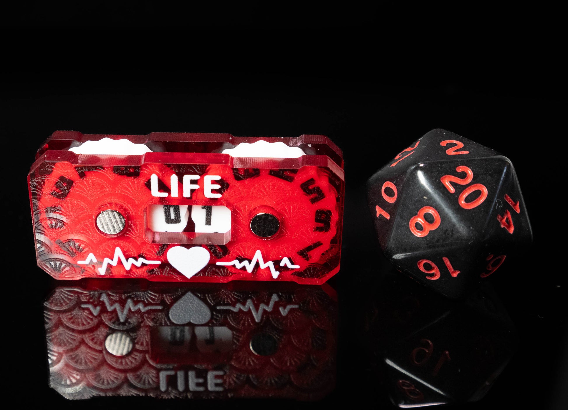 red 0 to 99 life counter or wound tracker for Magic the Gathering or mtg, as well as dungeons and dragons (aka dnd or d&d), and other customizable card games or ccg