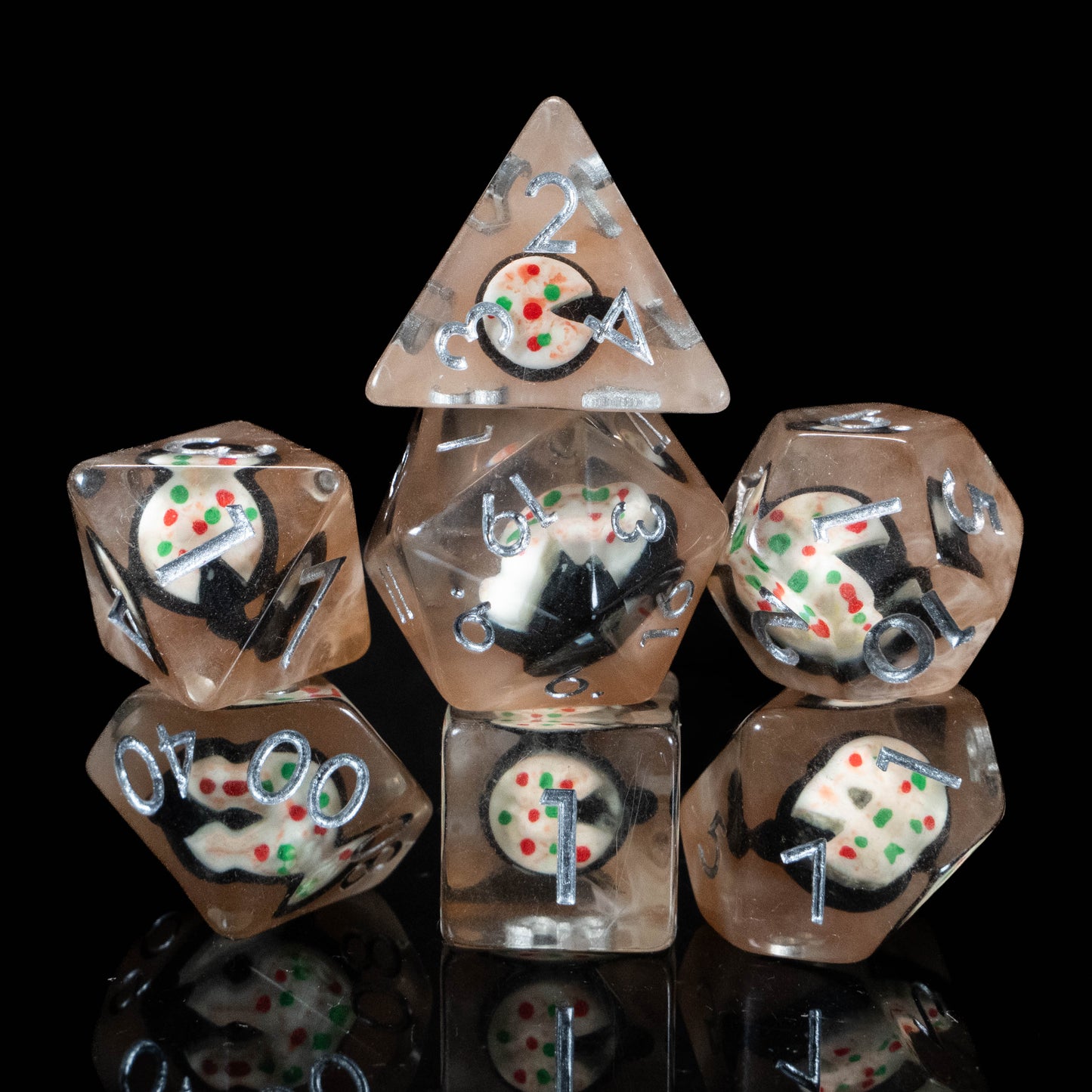Pizza Lover DND Dice Set – 7 Piece Clear Resin Polyhedral RPG Dice with Embedded Mini Pizza Designs & Pizza Velvet Dice Bag | Funny Food Themed TTRPG Dice for Pathfinder & Fantasy Gamers