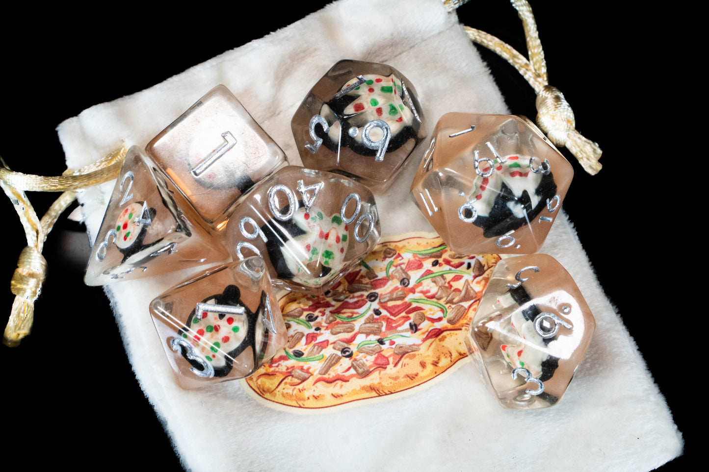 Pizza Lover DND Dice Set – 7 Piece Clear Resin Polyhedral RPG Dice with Embedded Mini Pizza Designs & Pizza Velvet Dice Bag | Funny Food Themed TTRPG Dice for Pathfinder & Fantasy Gamers